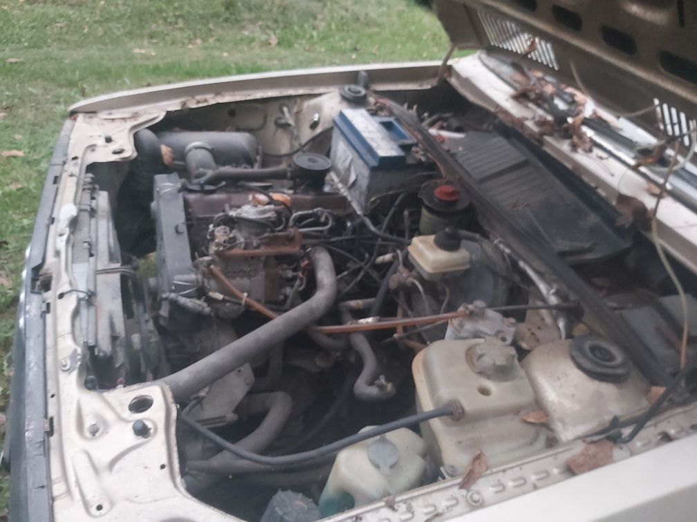 Vând Audi 80 cc , turbo diesel, servodirectie