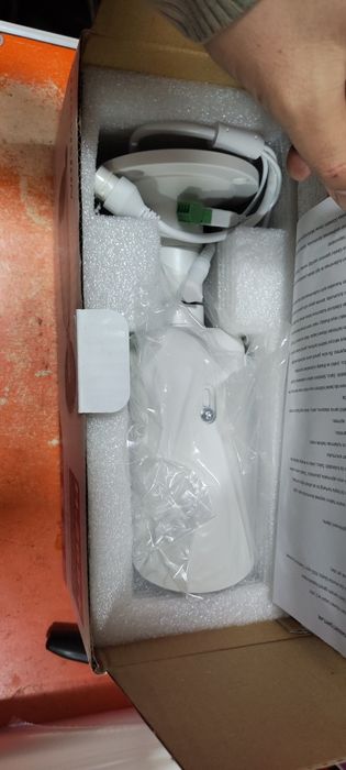 Hikvision Face Kamera 4MP 1 dona bor yengi xali ishlatilmagan