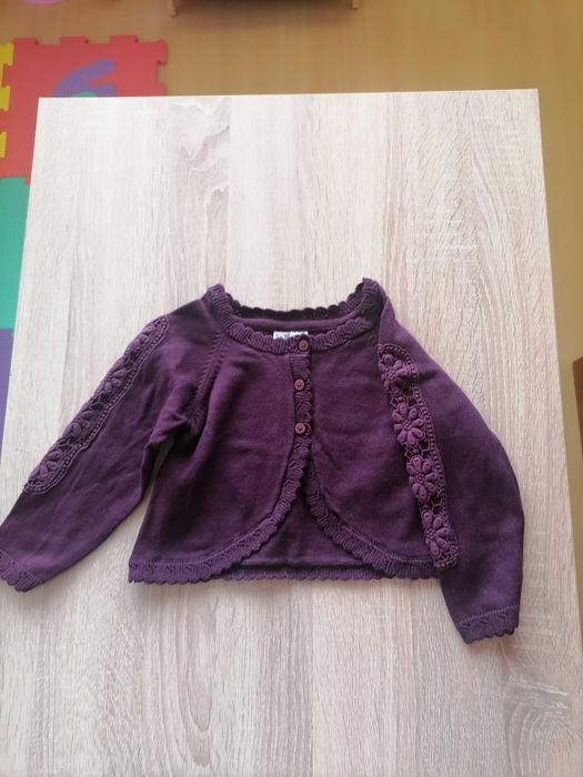 Много бебешки и детски дрешки