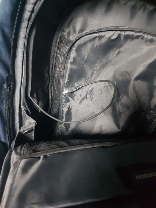 Rucsac antifurt Cognyte XDDesign