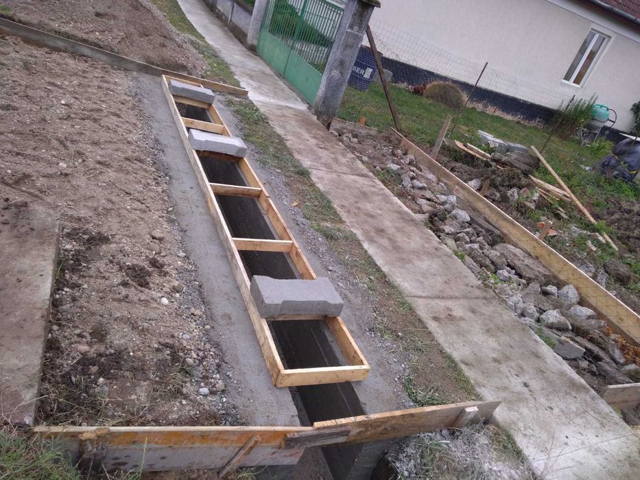 Teren 58 de ari, Petin - Paulesti parcelabil. Utilitati la strada.