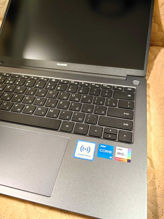 Huawei Matebook D14 i5-12gen, 8GB, 512SSD, 300nit