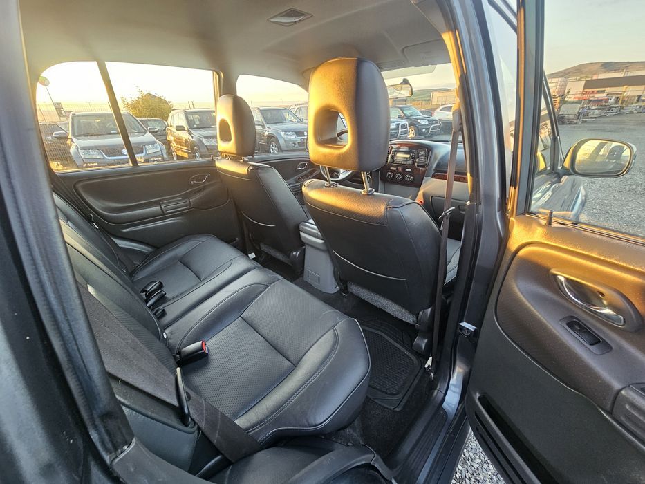 Suzuki grand vitara,2.0Benzina,4x4,Clima,Jante,Cârlig,Posibil Rate ***
