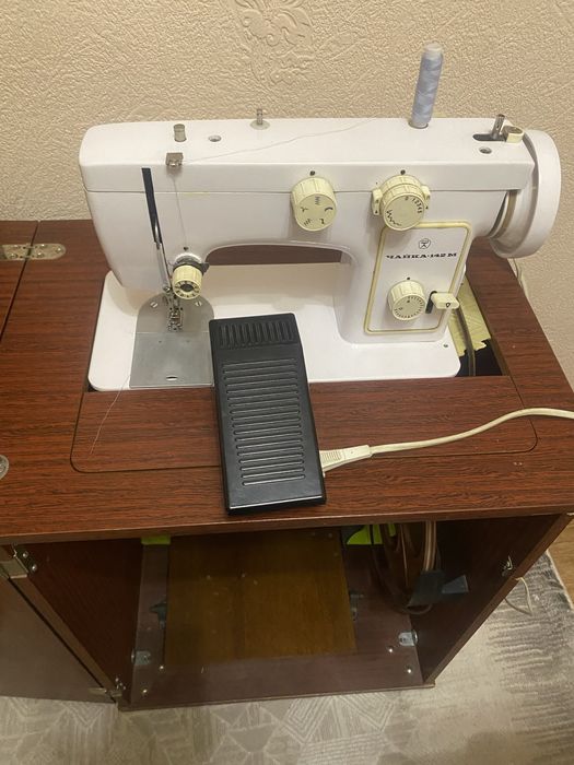 Швейная машина « Чайка»