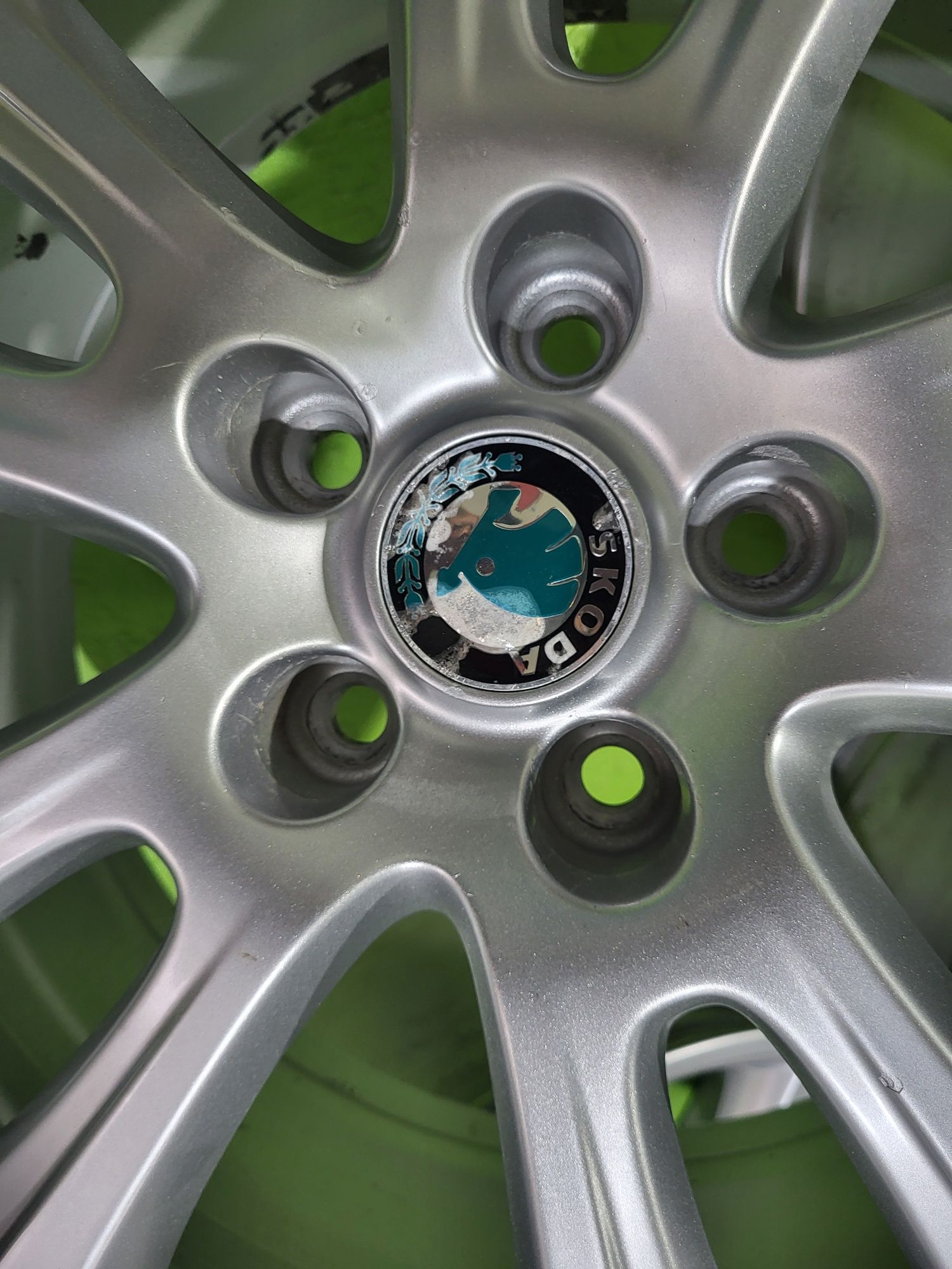 18 5x112 Skoda лети джанти 5х112 шкода