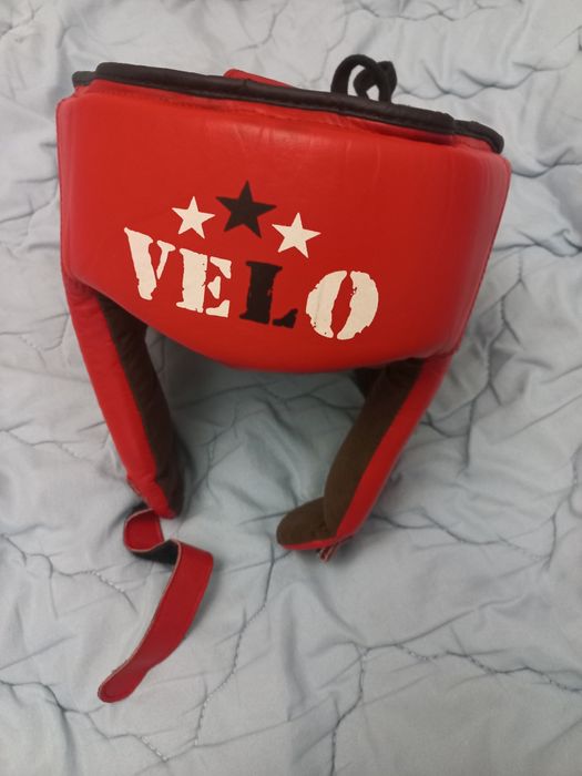 Шлем боксерскмй VELO