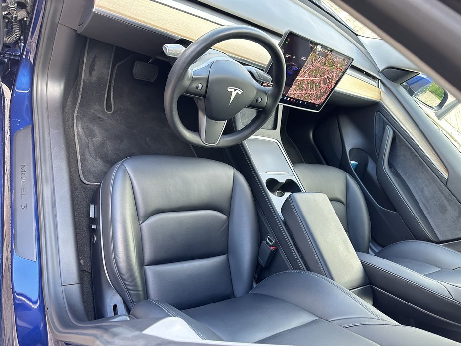 Tesla Model 3 Long Range 2021