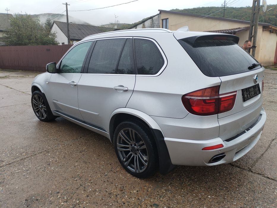 Dezmembrez BMW X5 E70 M57/N57 245cp