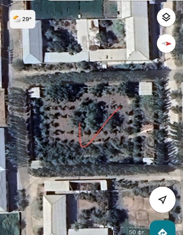 Yer uchastka 4ta yer uchastkasi 6sotixdan 24 sotix sotiladi