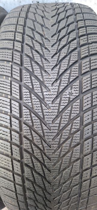7.8мм! 245 45 19 Goodyear ultragrip performance 3