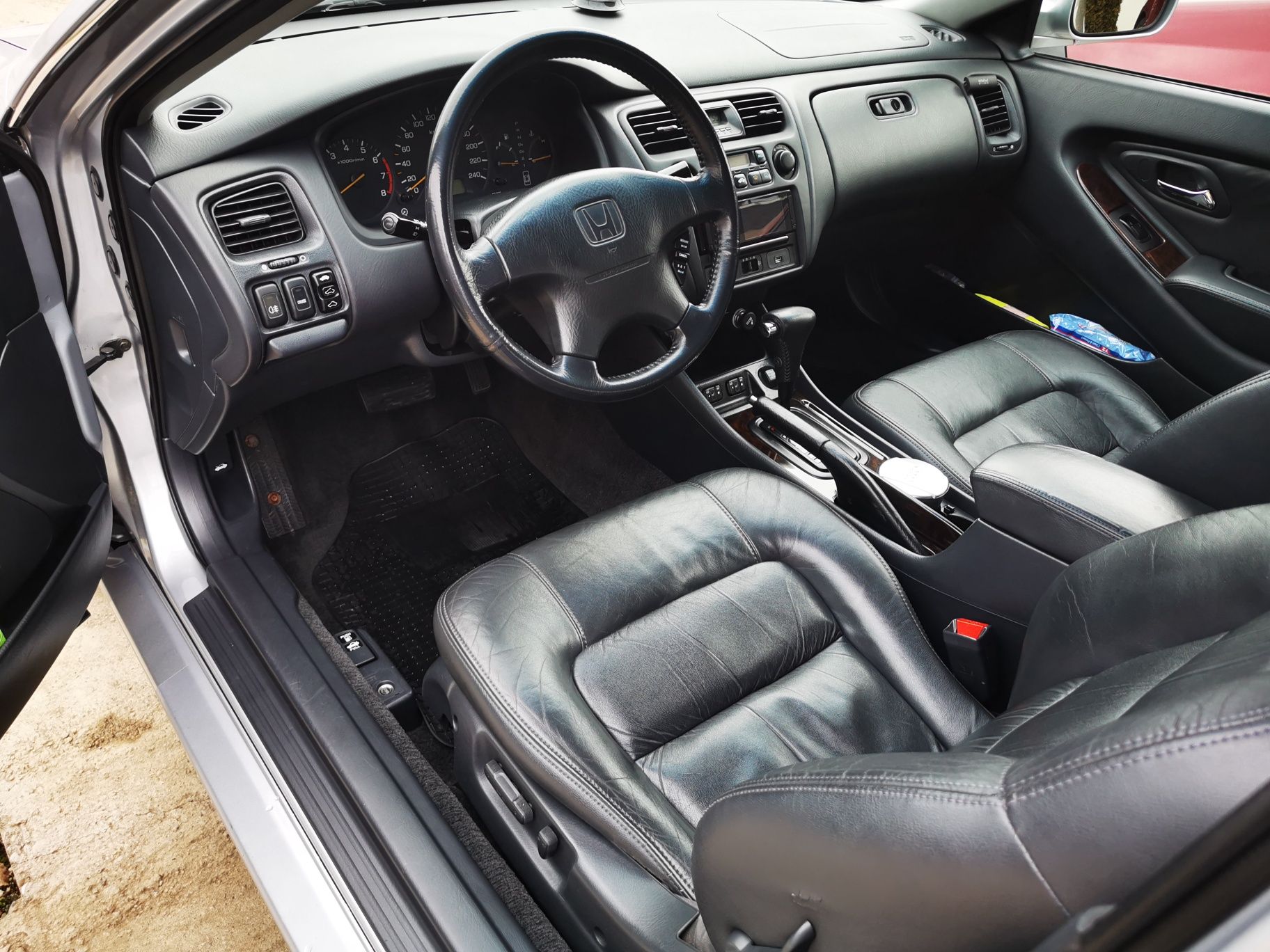 Honda Accord coupe