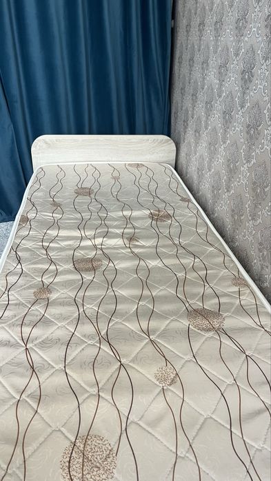 Кровать с ящиками . 2 в 1