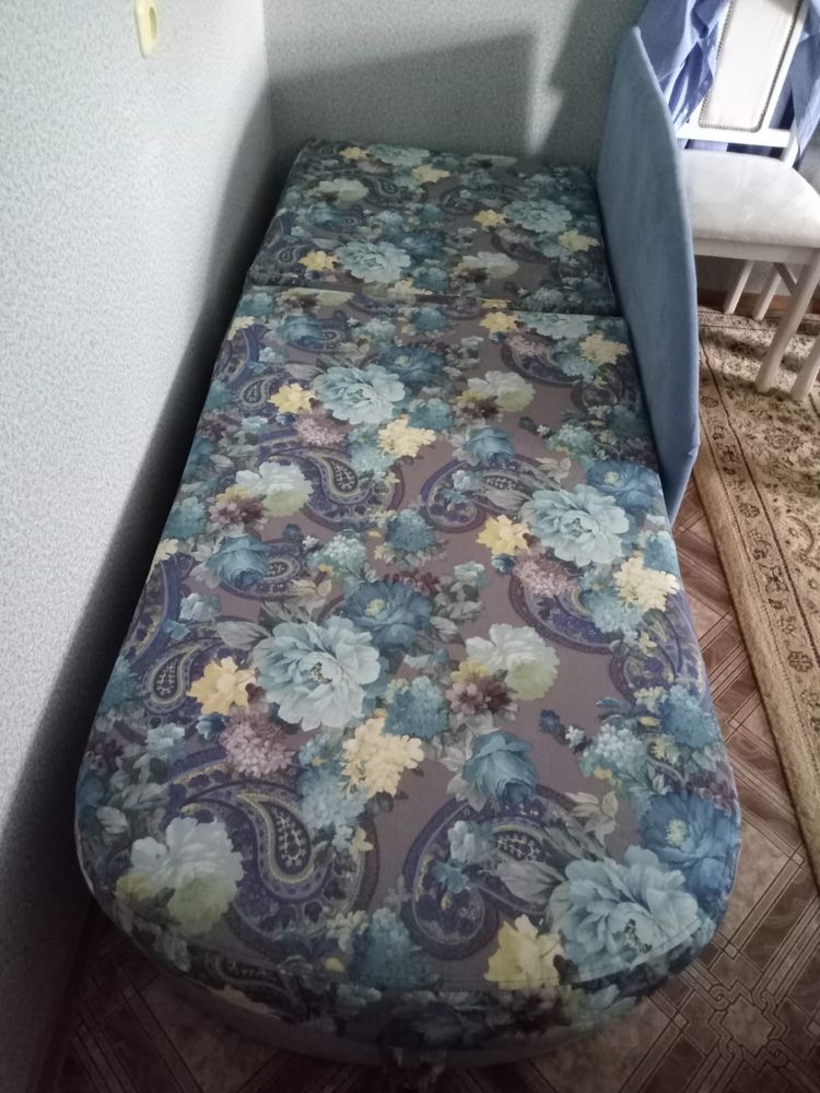 Диван б/у, раскладной