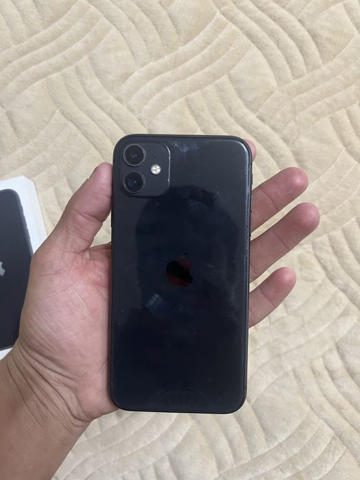 Продам айфон 11 128гб