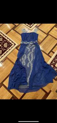 Rochie albastra lunga