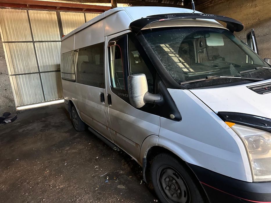De vânzare ford tranzit defect la motor