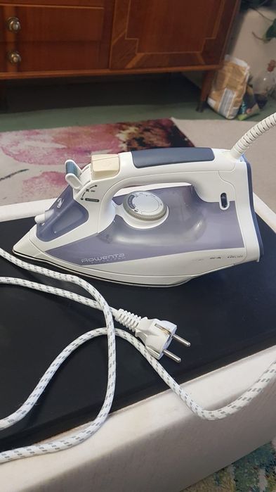 Vand un fier de calcat