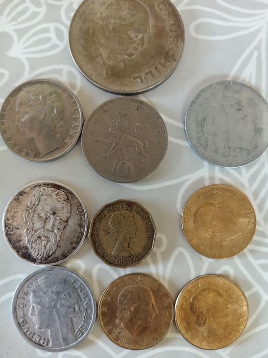 Monede vechi în stare perfecta