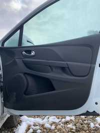 Dezmembrari fata de usa/plastic usa dreapta fata Renault Clio 4