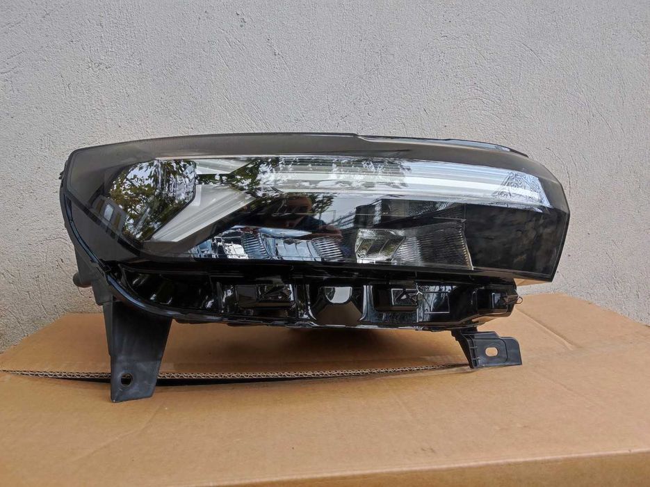 Far dreapta Dacia Duster 3 2024 2025 original