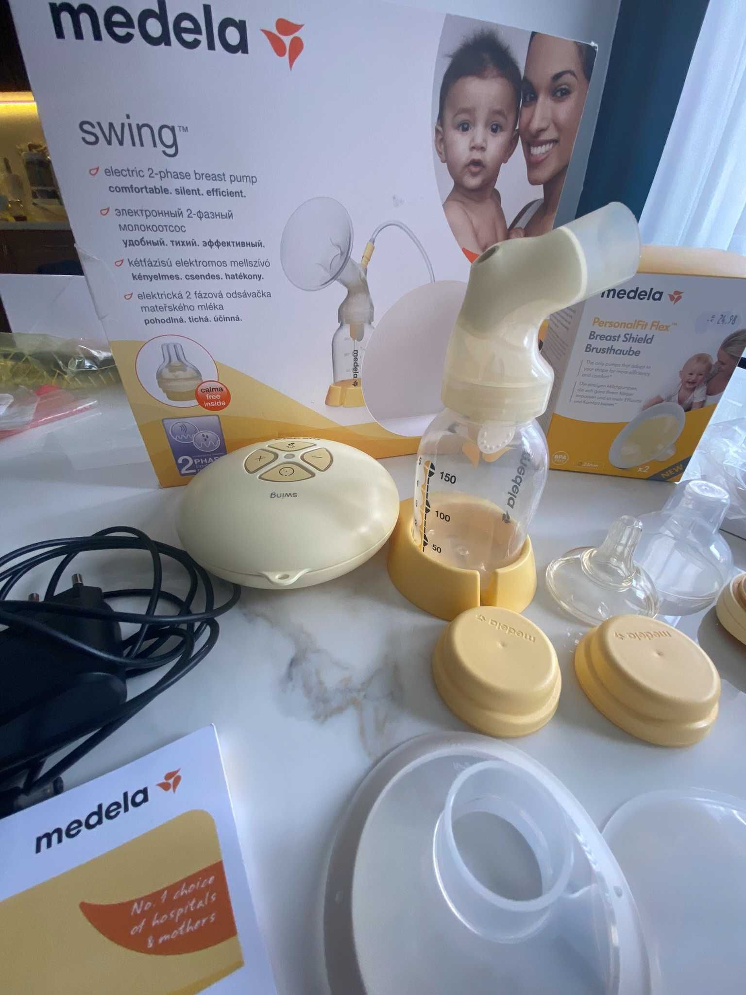 Двуфазна електрическа  помпа за кърма Medela