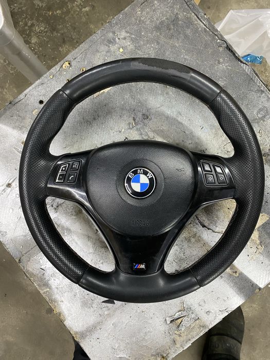 Руль на бмв под болт