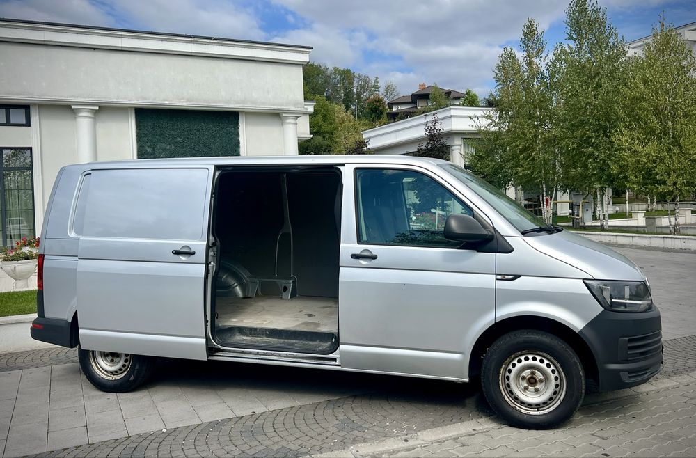 Volkswagen T6 Long 2.0 TDI  TVA Deductibil! Garantie 1 An !