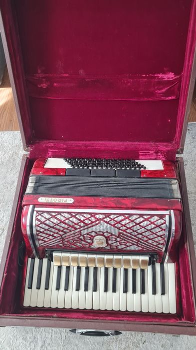 Acordeon Firotti italian 96bași 11 registre
