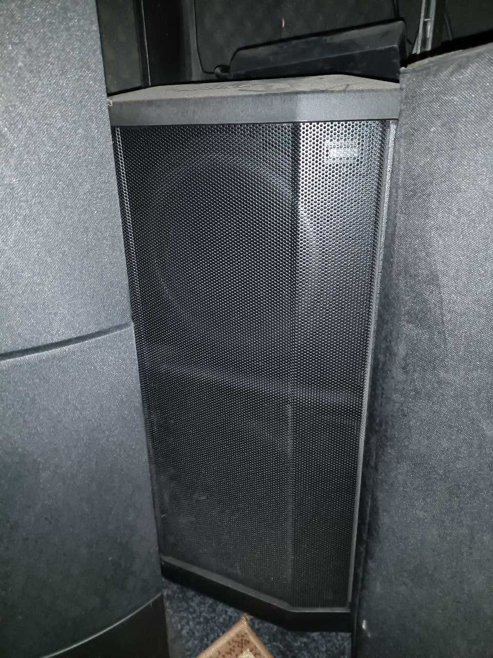 Vand Sistem Bose 2 x Boxa Array F1 812 + 2 x Bass Bose F1