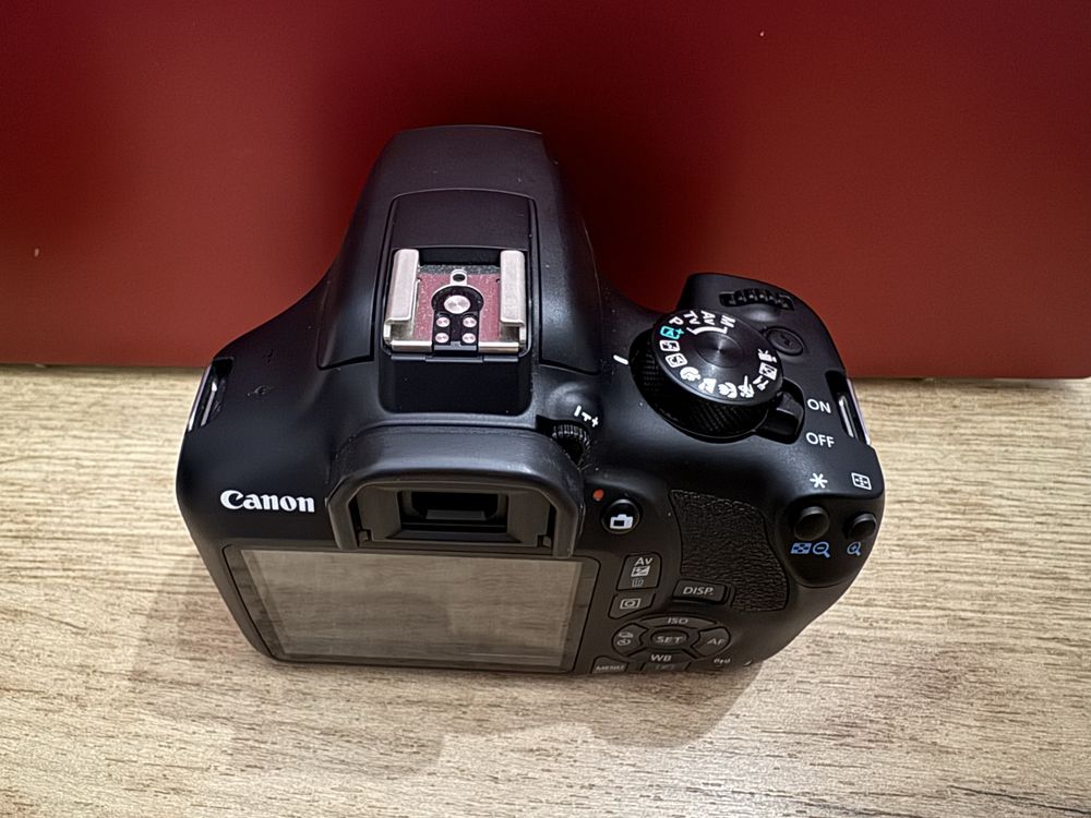 Канон/Canon 1300d и обектив tamron 18-200mm