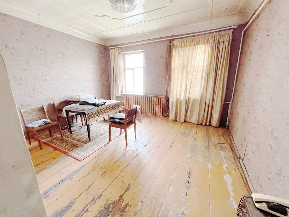 Продается дом в центре города