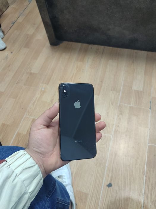 Iphone xs max sotiladi duall sim