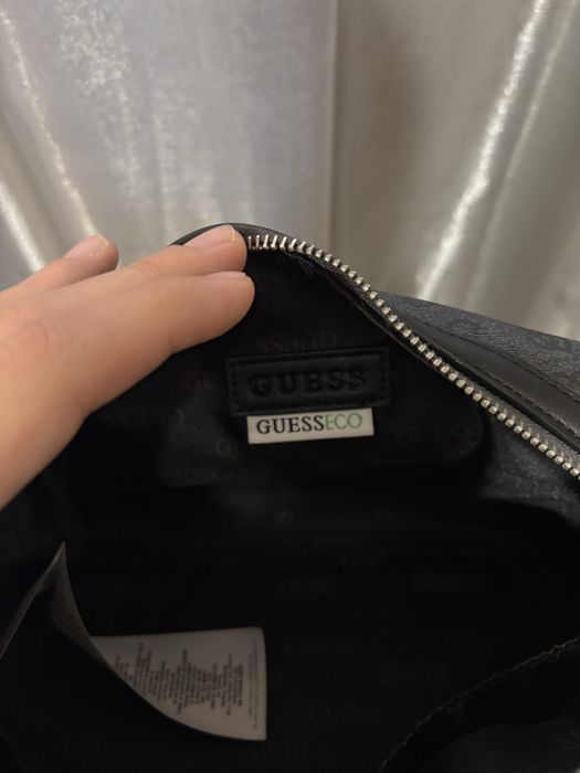 Мъжка чанта GUESS