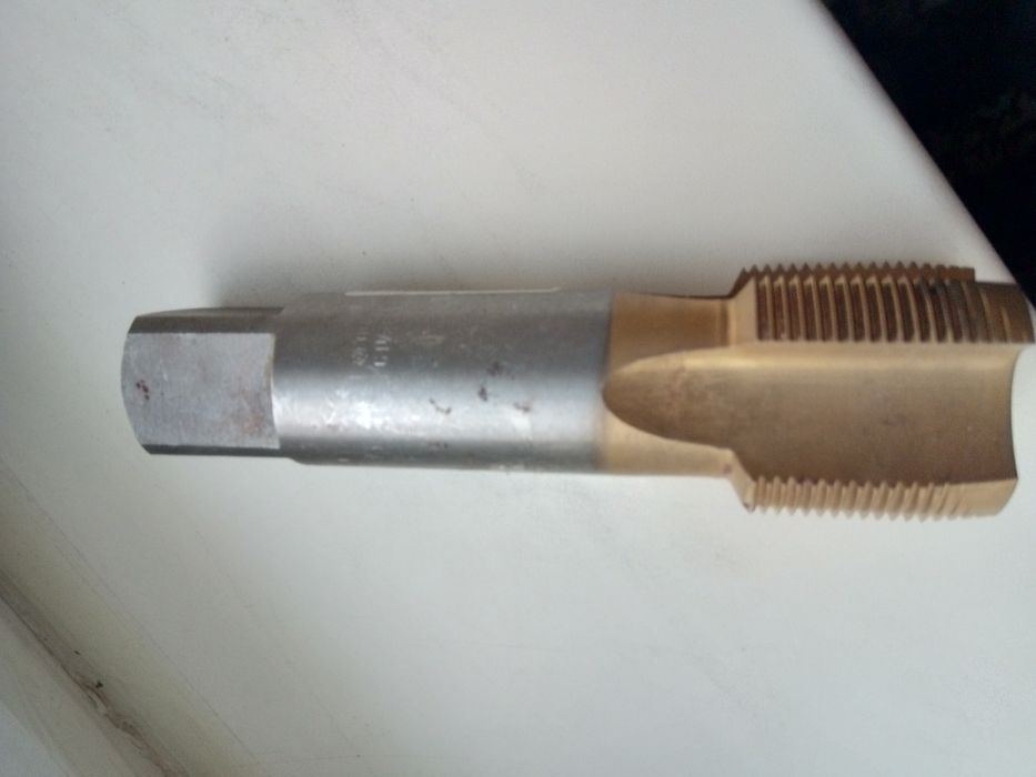 Продам трубный метчик G1 1/2