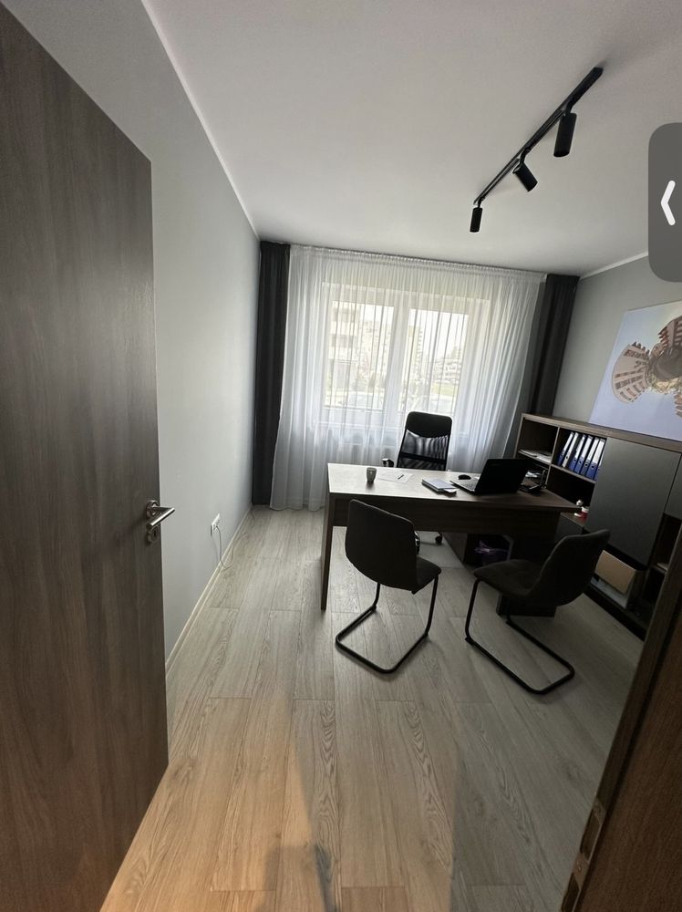 Inchiriez apartament cu 3 camere DOAR PENTRU BIROURI