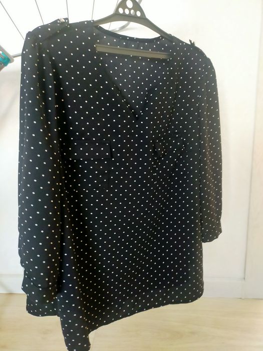 Продам кофточки в отличном состояний.