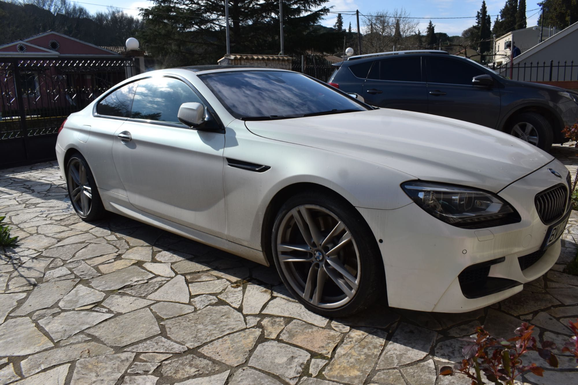 BMW 650i Coupe Individual 4 butoane