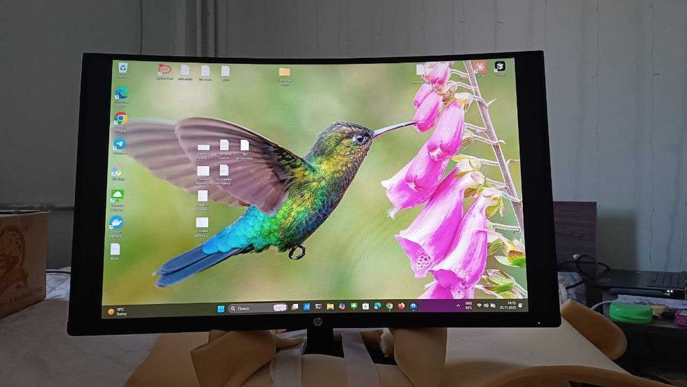 Продам Монитор HP X27