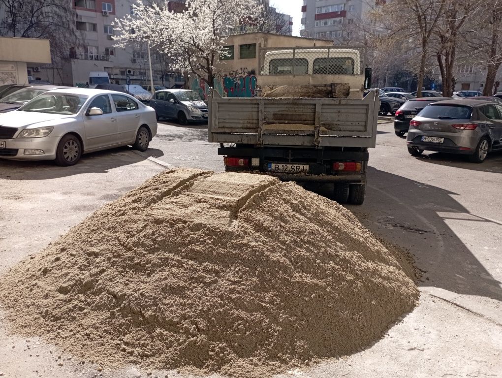 Pamant negru vegetal avem și pamant curat