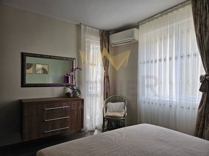 3-стаен в Бургас-Сарафово площ 110м2