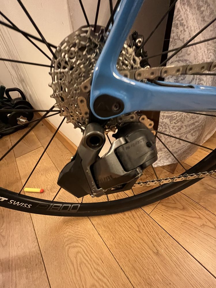 Ultimate CF SL 7 Disc eTap 2022 Movistar size L