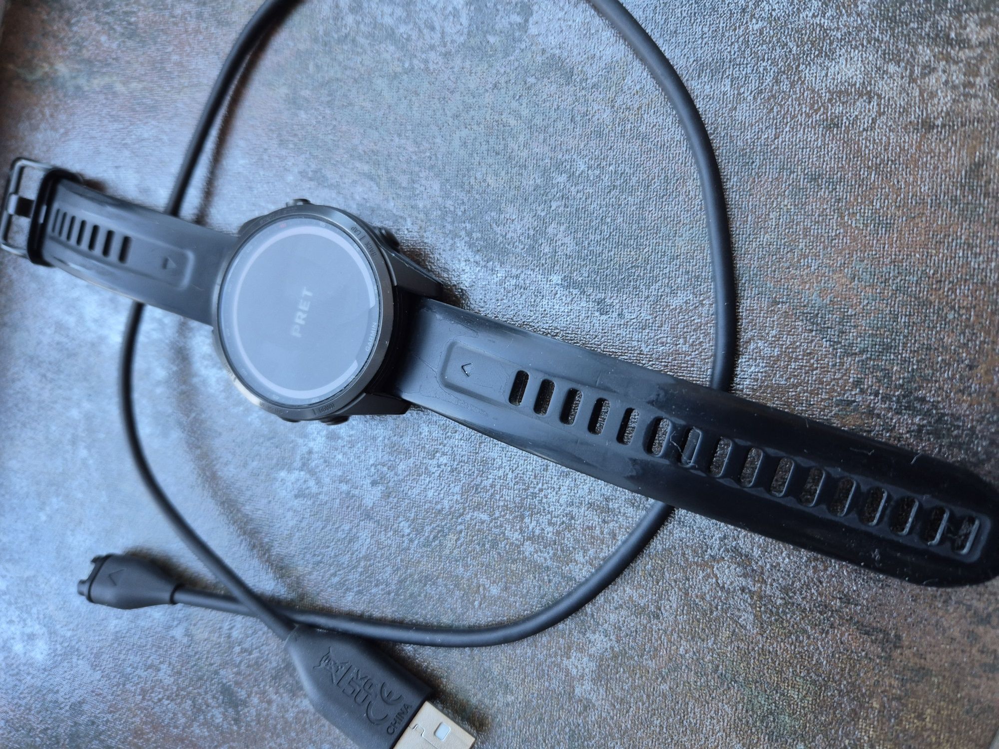 Garmin Fenix 7s Sapphire Solar