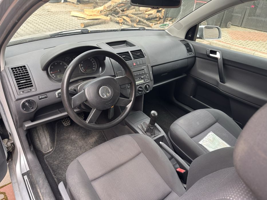VW Polo - 2005 - benzina