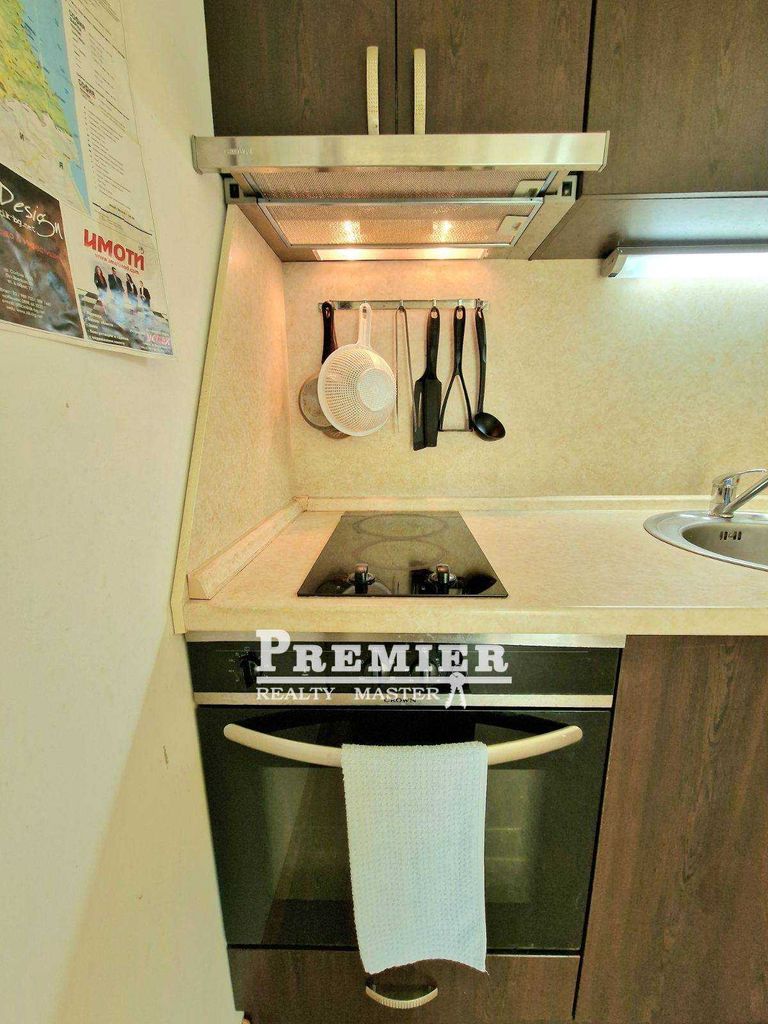Продава се Двустаен апартамент в к.к. Слънчев бряг - 86 кв.м за 1105 €/кв.м - Снимка #3