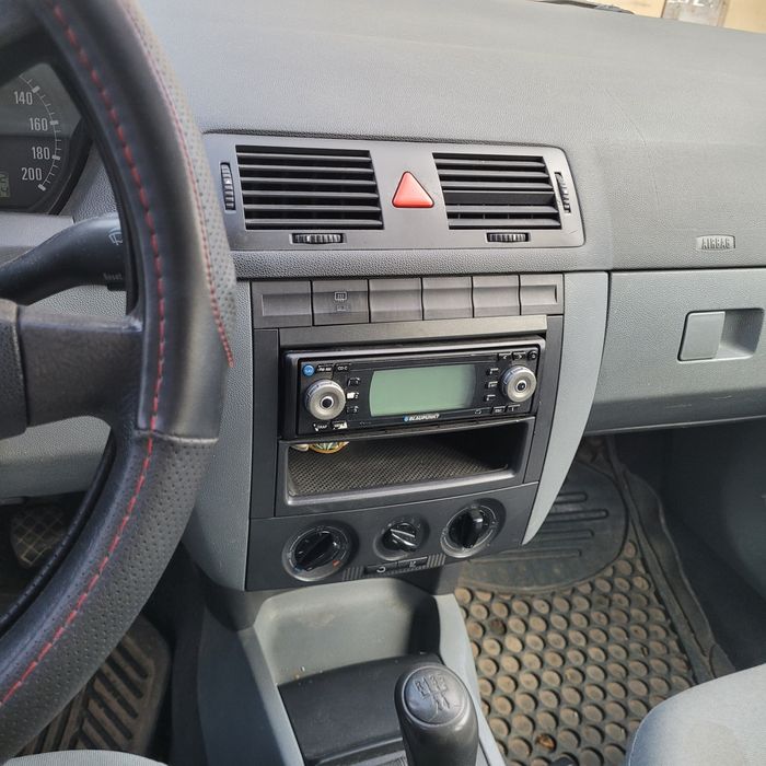 Шкода фабия 2002г dizel  1.9sdi