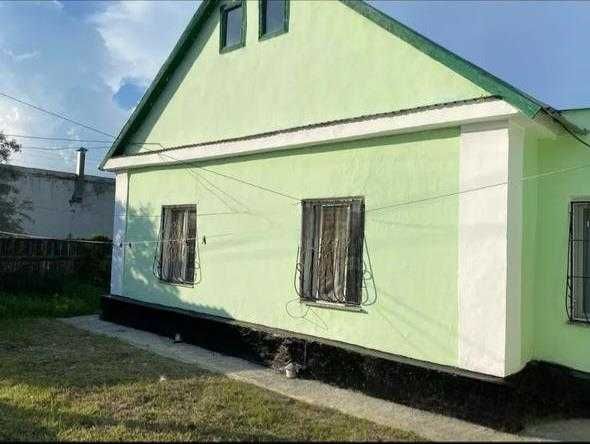 Продам 3 комн дом по ул Жамбыла, в доме 2 раздельные спальни,