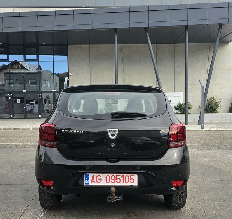 Dacia Sandero GPL de fabrica, Navigatie, Pilot Automat