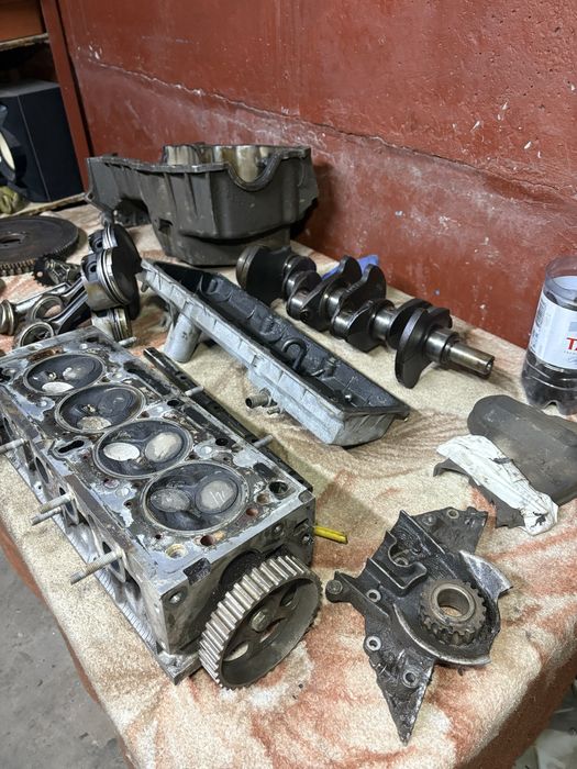 Запчасти от двигателя к7м K7M renault рено ларгус сандеро логан largus