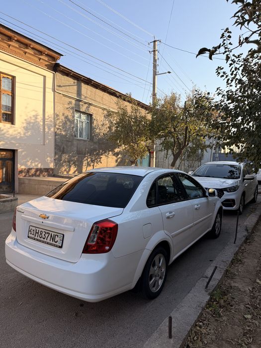 Lacetti 2023 yil oq probeg 32500