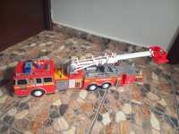 Masina interventie pompieri marca Jumbo